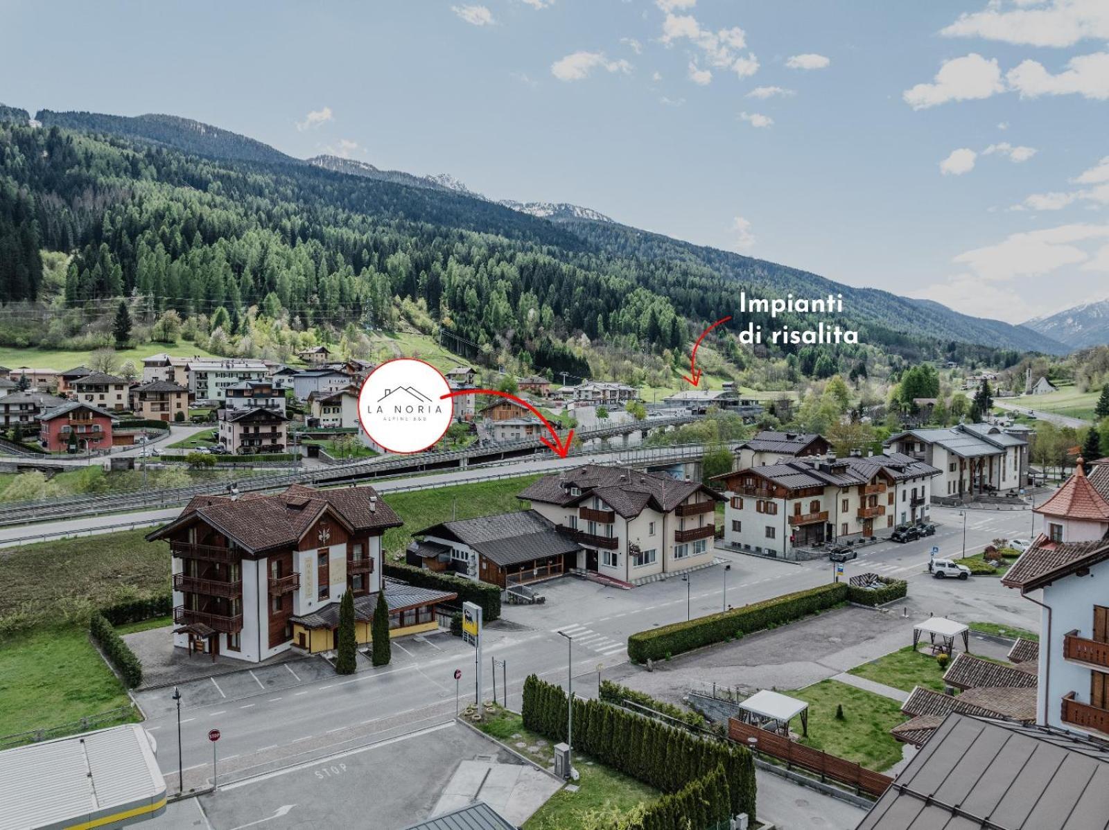 Hotel La Noria Commezzadura Bagian luar foto