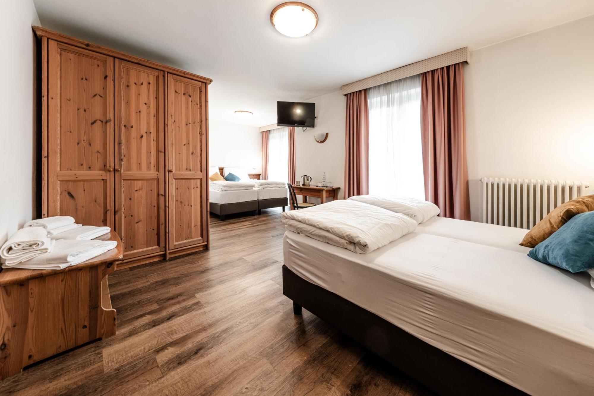 Hotel La Noria Commezzadura Bagian luar foto
