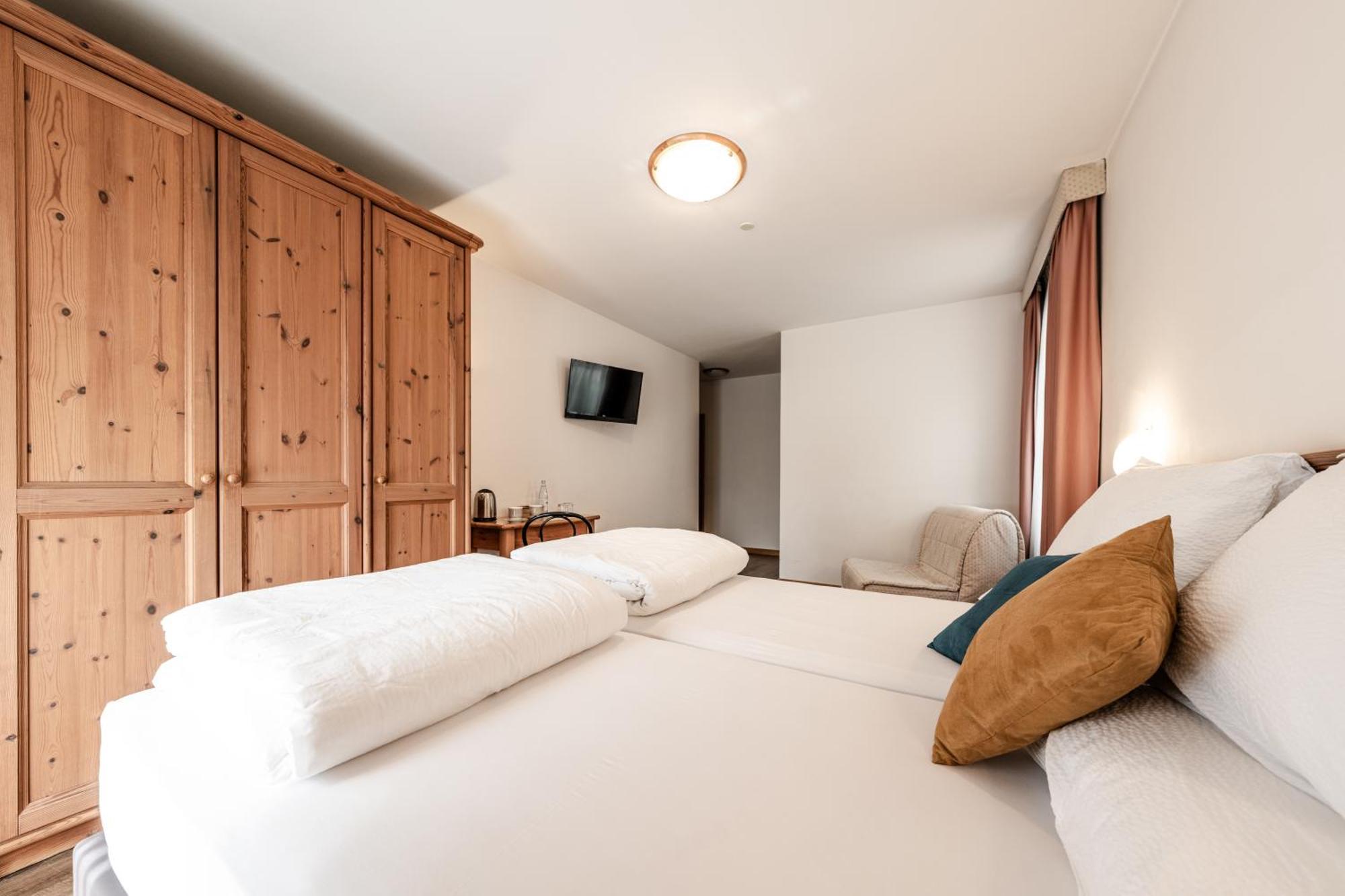 Hotel La Noria Commezzadura Bagian luar foto