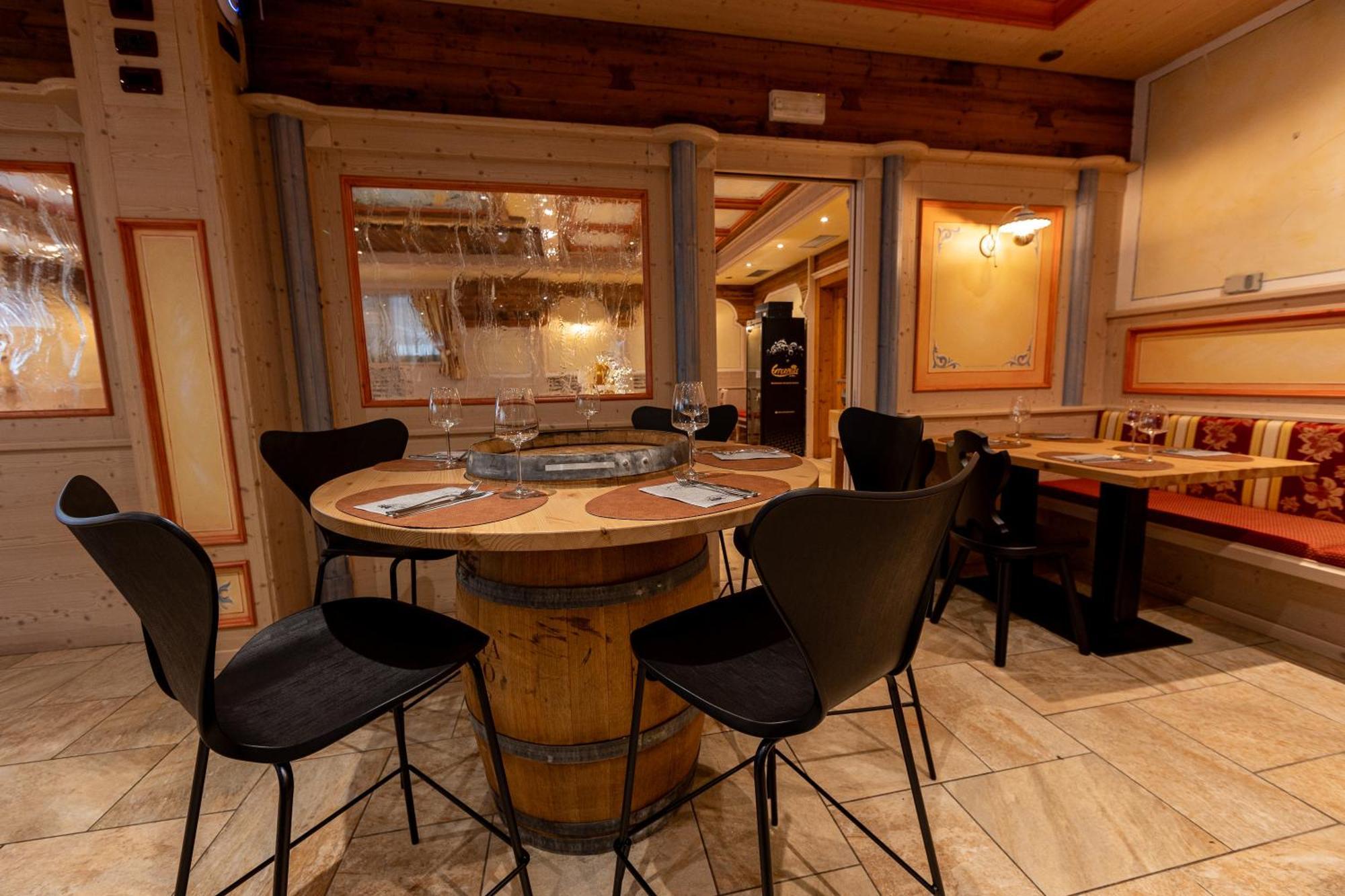 Hotel La Noria Commezzadura Bagian luar foto